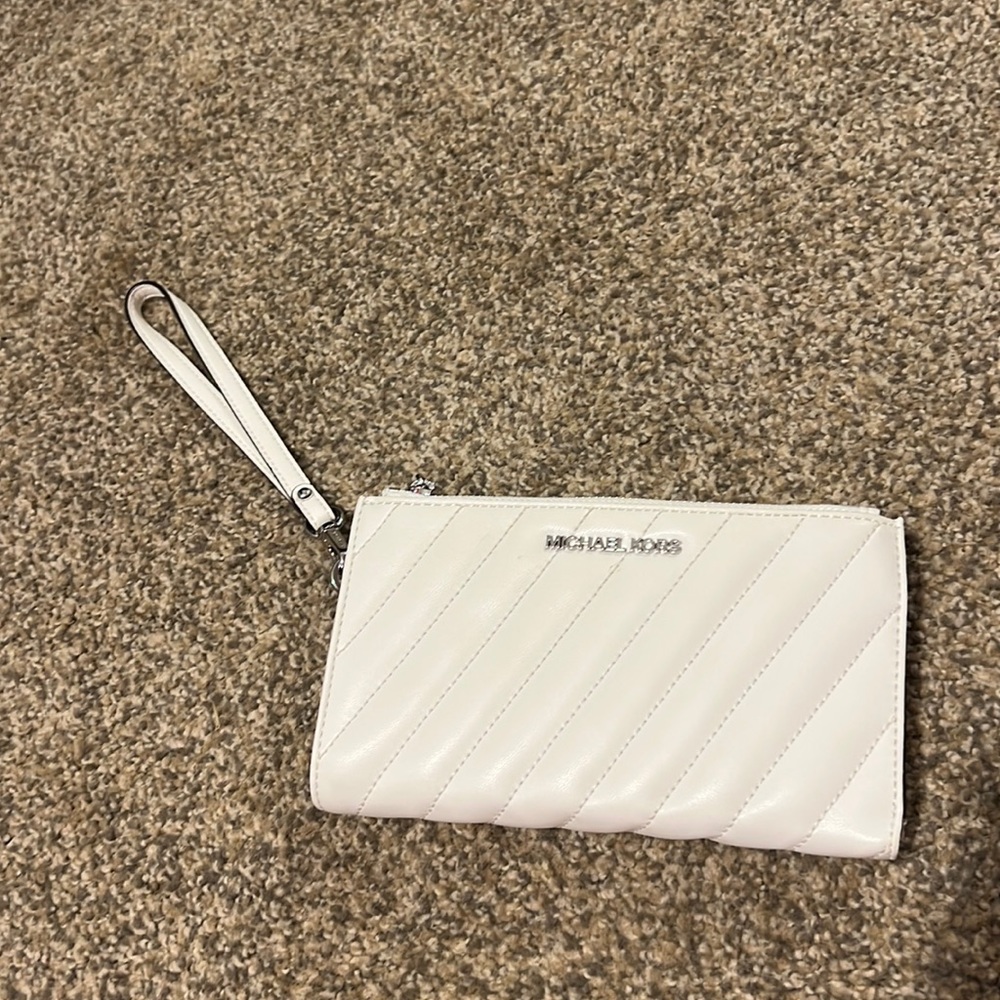Michael Kors Wristlet